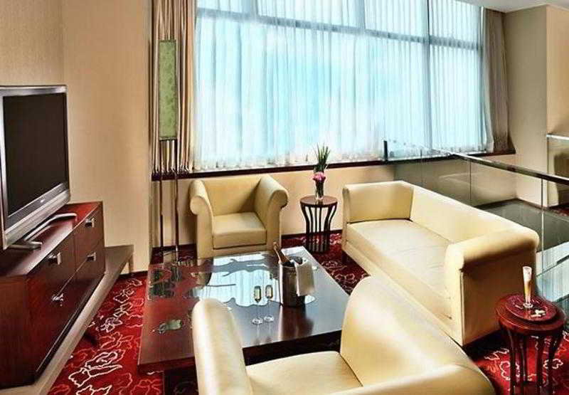 Renaissance Shanghai Zhongshan Park Hotel Pokój zdjęcie
